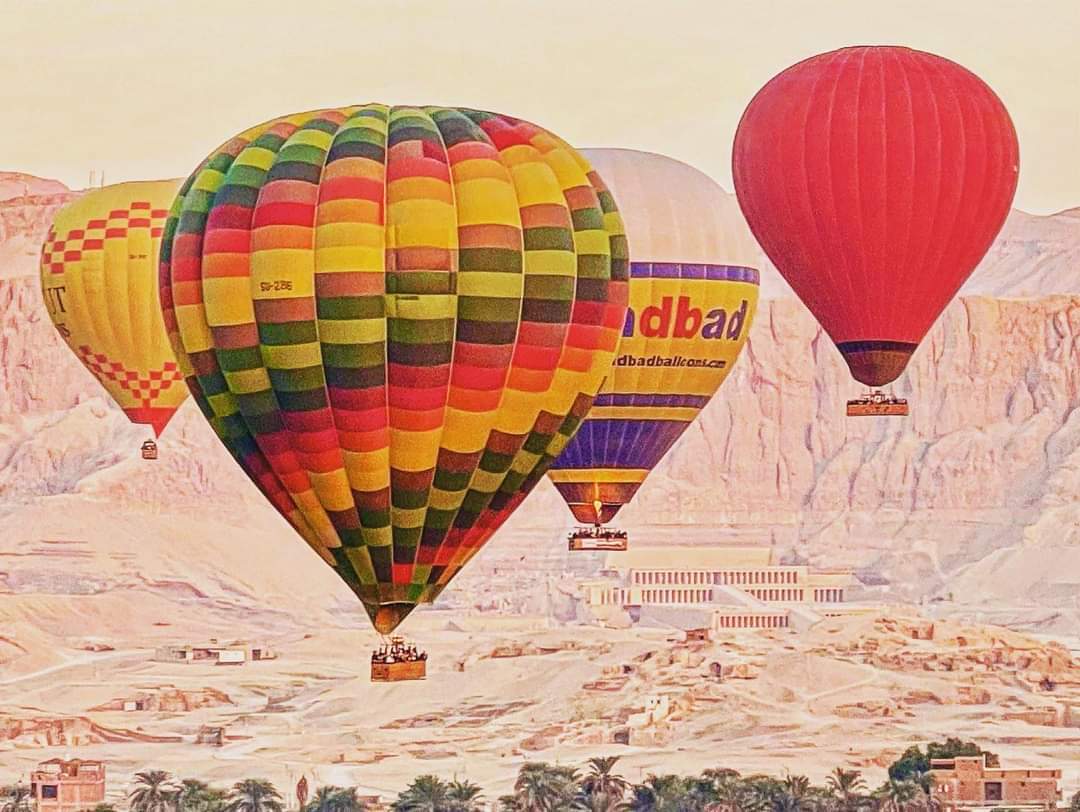 Luksor i Balon na Gorące Powietrze